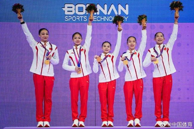 我什么时候……何莲话还没说完，便忽然响起一声枪响。